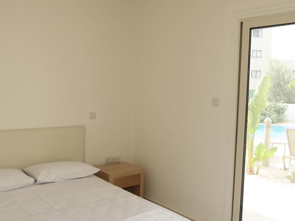 Athena Beach Villas Protaras Dış mekan fotoğraf
